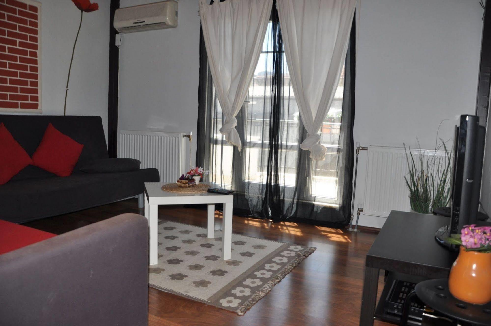 Apartamento Fuar Ev Taksim Galata Estambul Exterior foto